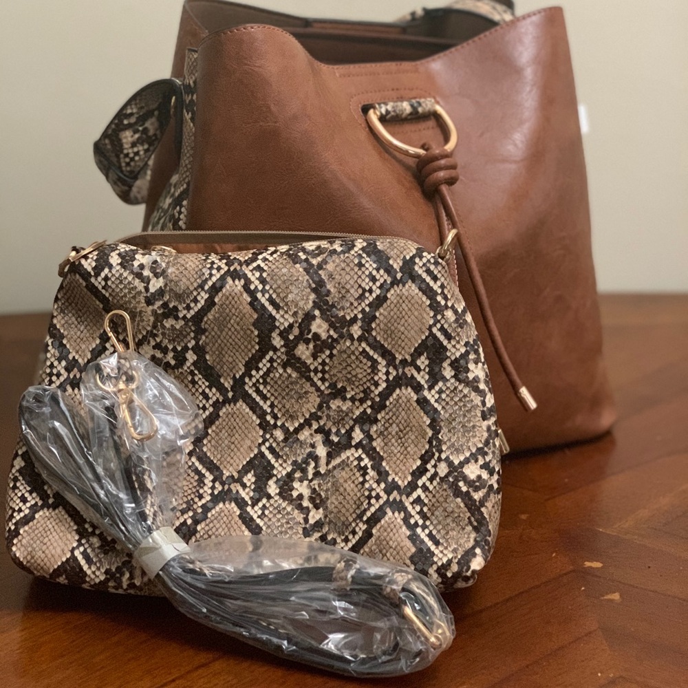 Shoulder purse/ hand purse